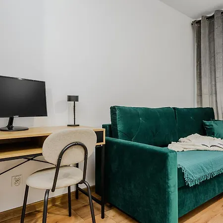 Shortstaypoland żupnicza B83 Warszawa